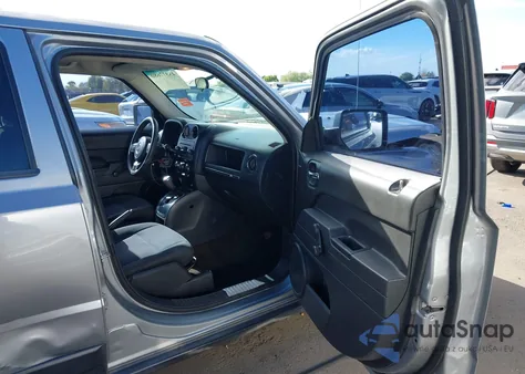 2015 Jeep Patriot Sport from USA, damaged, VIN 1C4NJPBBXFD388382